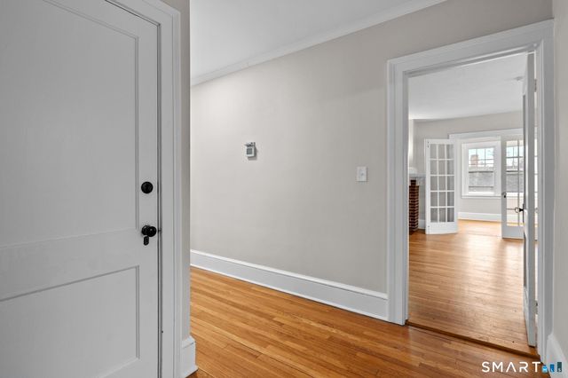 219-221 Jordan Lane, Wethersfield, CT 06109