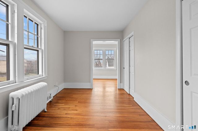 219-221 Jordan Lane, Wethersfield, CT 06109