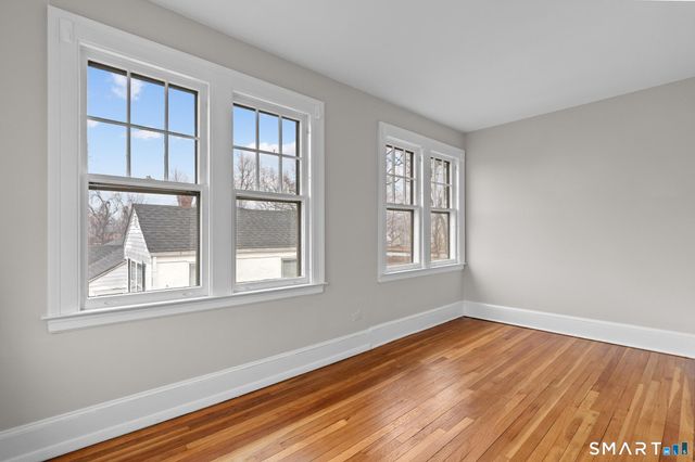 219-221 Jordan Lane, Wethersfield, CT 06109