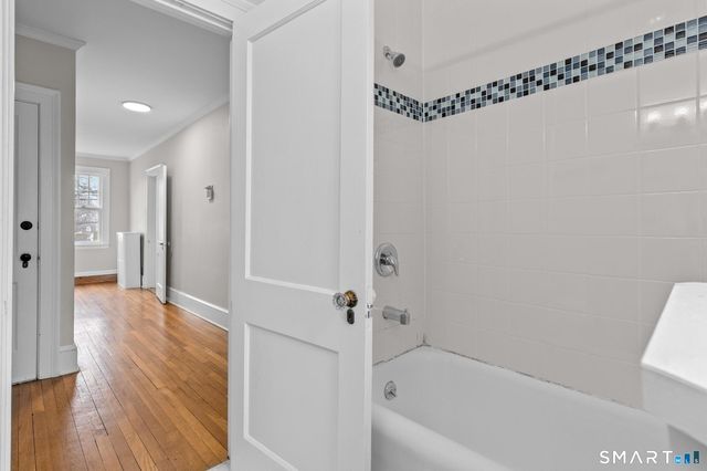 219-221 Jordan Lane, Wethersfield, CT 06109