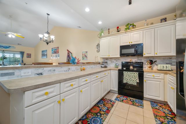 4820 Magnolia Lake Dr Apt 403, Myrtle Beach, SC 29577