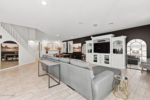 1477 W SEA FOG Drive, Gilbert, AZ 85233