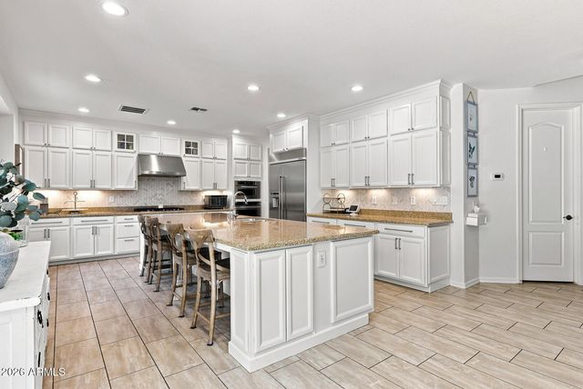 1477 W SEA FOG Drive, Gilbert, AZ 85233