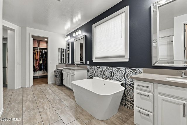 1477 W SEA FOG Drive, Gilbert, AZ 85233