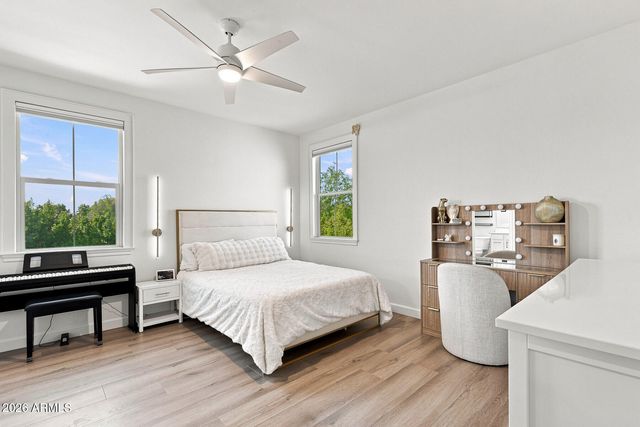 1477 W SEA FOG Drive, Gilbert, AZ 85233