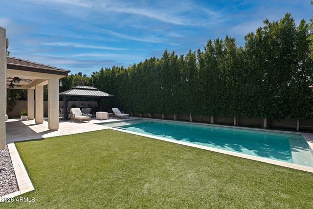 1477 W SEA FOG Drive, Gilbert, AZ 85233