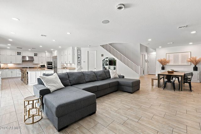 1477 W SEA FOG Drive, Gilbert, AZ 85233