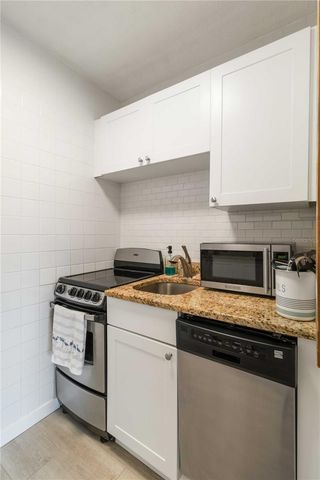 3505 LONGMEADOW 3, Sarasota, FL 34235