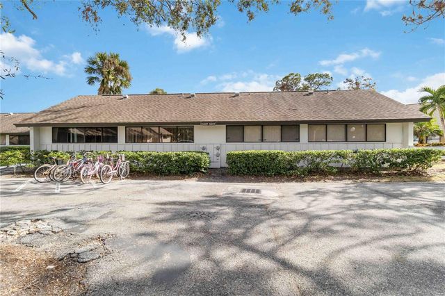 3505 LONGMEADOW 3, Sarasota, FL 34235