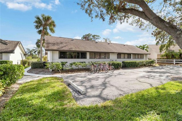 3505 LONGMEADOW 3, Sarasota, FL 34235
