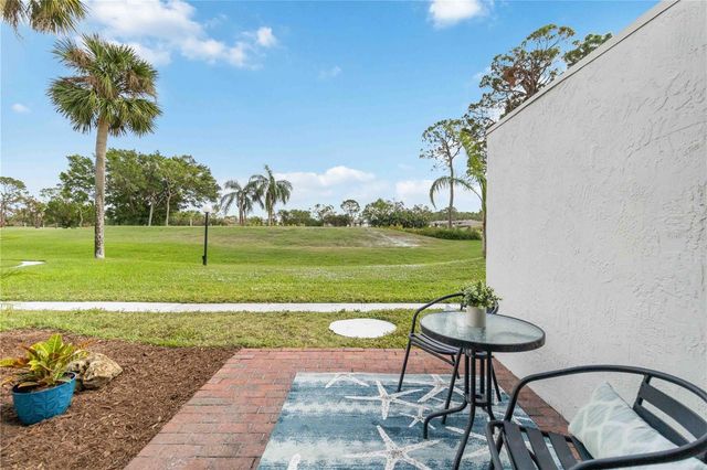 3505 LONGMEADOW 3, Sarasota, FL 34235