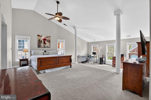 43850 KITTIWAKE DR, Leesburg, VA 20176