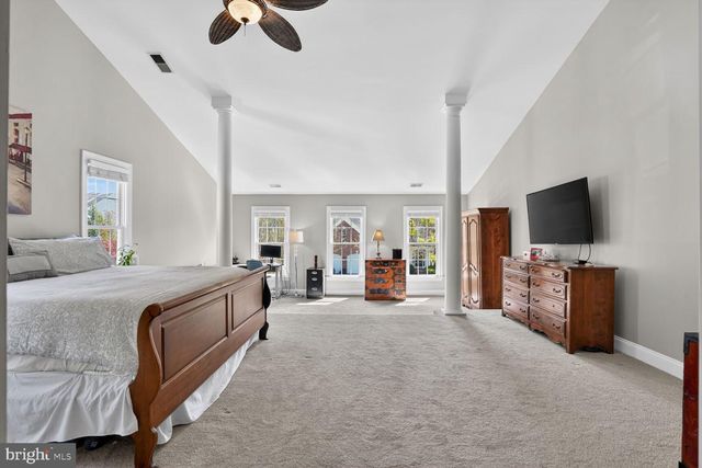 43850 KITTIWAKE DR, Leesburg, VA 20176