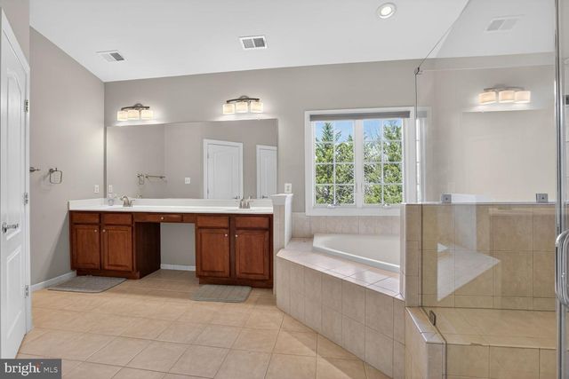 43850 KITTIWAKE DR, Leesburg, VA 20176