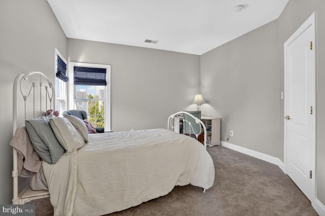 43850 KITTIWAKE DR, Leesburg, VA 20176