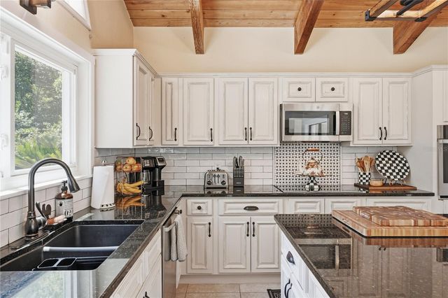 105 SWEET BAY LANE, Longwood, FL 32779