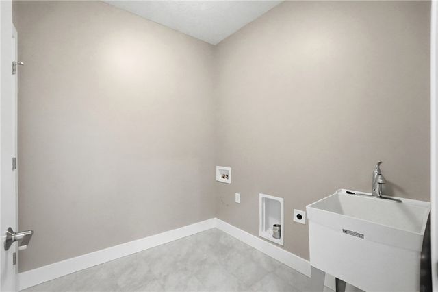 1119 Petrus Court, Clearcreek Twp, OH 45458