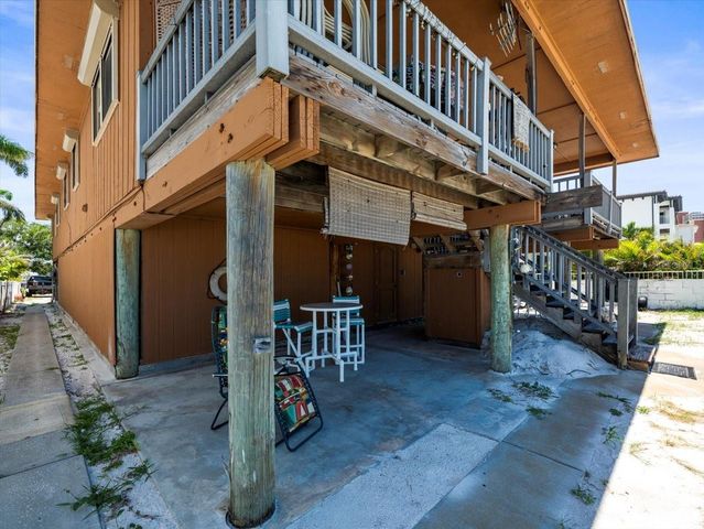 18218 SUNSET BOULEVARD A, St Petersburg, FL 33708