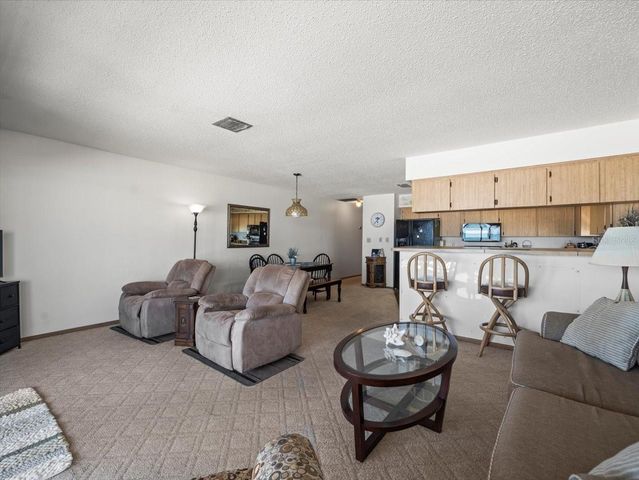 18218 SUNSET BOULEVARD A, St Petersburg, FL 33708