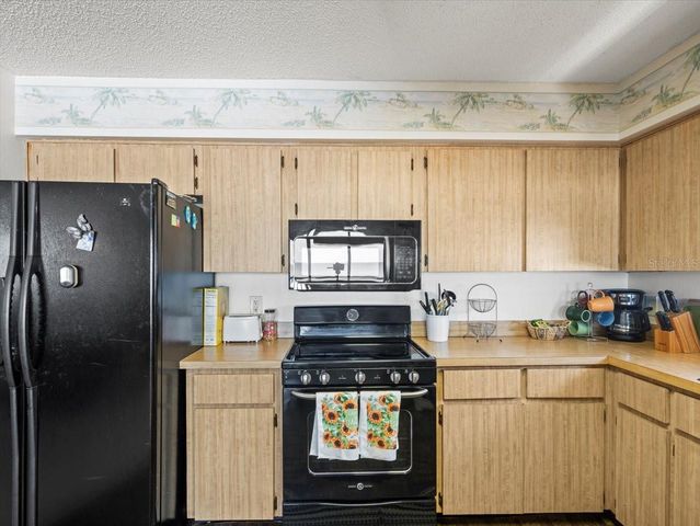 18218 SUNSET BOULEVARD A, St Petersburg, FL 33708
