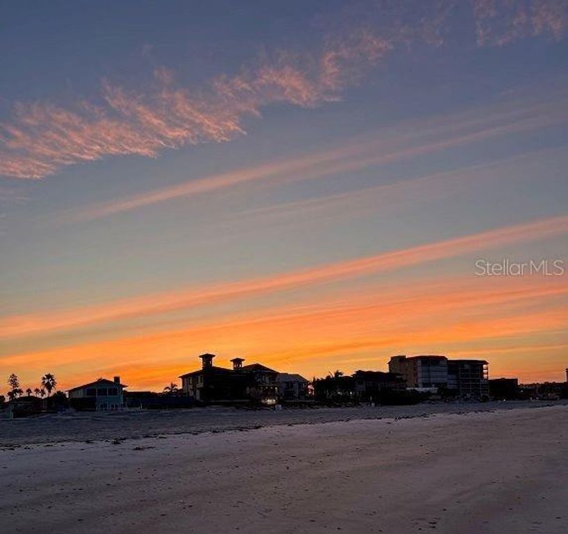 18218 SUNSET BOULEVARD A, St Petersburg, FL 33708