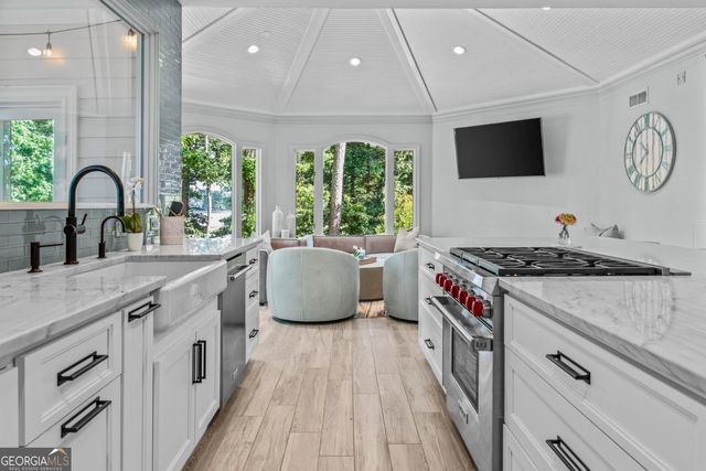 1030 Scott Loop, Greensboro, GA 30642