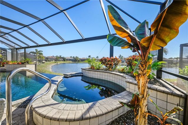 8491 Southwind Bay CIR, Fort Myers, FL 33908