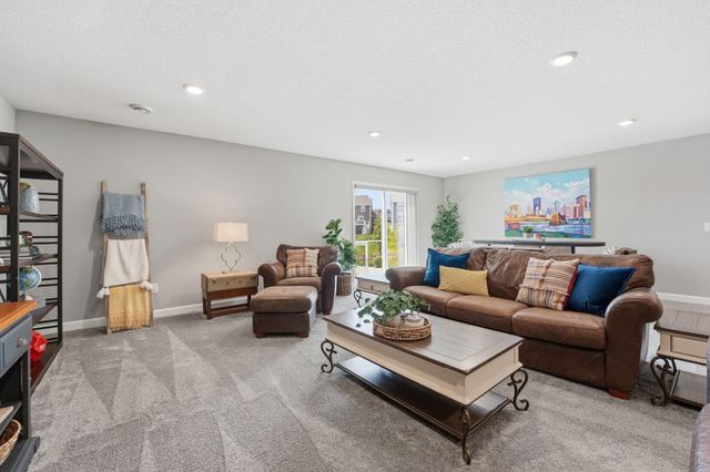 4565 Cobalt Lane, Woodbury, MN 55129