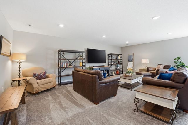 4565 Cobalt Lane, Woodbury, MN 55129