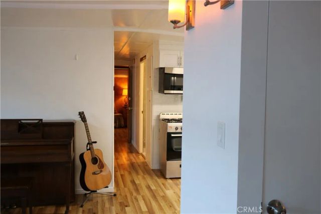 10711 Sherman Grove 36, Sunland, CA 91040