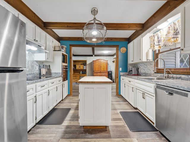 1030 Airport Drive, East Tawas, MI 48730