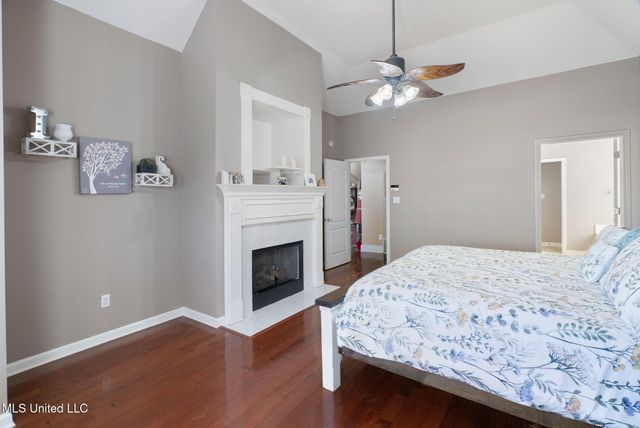 3201 E Woodland Trace, Southaven, MS 38672