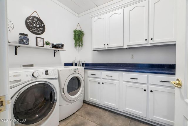 3201 E Woodland Trace, Southaven, MS 38672