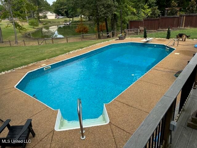 3201 E Woodland Trace, Southaven, MS 38672