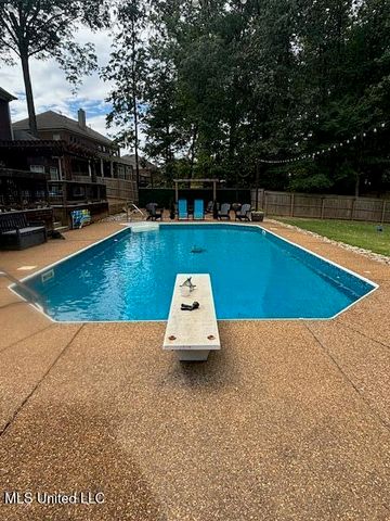 3201 E Woodland Trace, Southaven, MS 38672