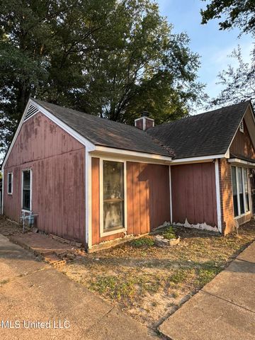 8644 Woodbine Drive, Southaven, MS 38671