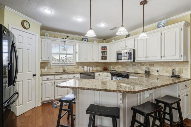 15721 CR 431, Lindale, TX 75771