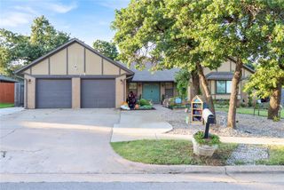 4213 NE 143rd Street, Edmond, OK 73013