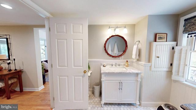 21539 OATLANDS RD, Aldie, VA 20105