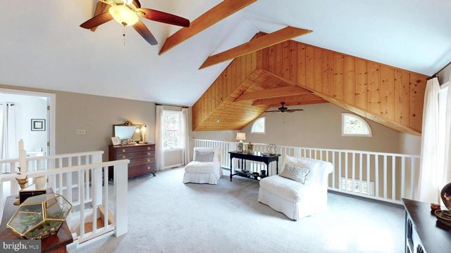 21539 OATLANDS RD, Aldie, VA 20105