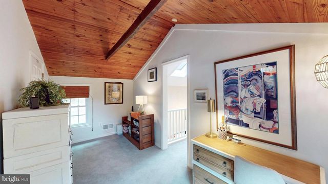 21539 OATLANDS RD, Aldie, VA 20105