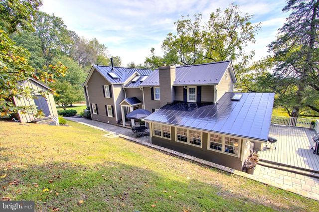 21539 OATLANDS RD, Aldie, VA 20105