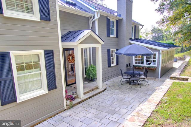 21539 OATLANDS RD, Aldie, VA 20105