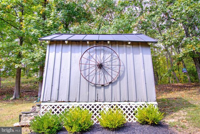 21539 OATLANDS RD, Aldie, VA 20105