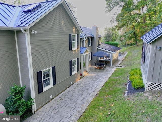 21539 OATLANDS RD, Aldie, VA 20105