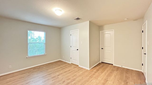 11523 N PEAK, San Antonio, TX 78245