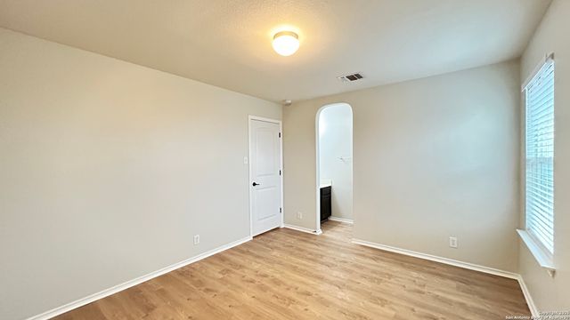 11523 N PEAK, San Antonio, TX 78245
