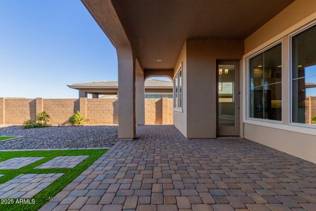 13218 W GOLDEN PUMA Trail, Peoria, AZ 85383