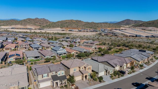 13218 W GOLDEN PUMA Trail, Peoria, AZ 85383