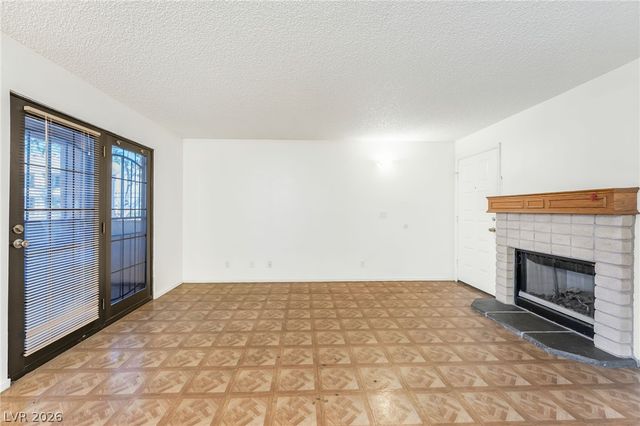 4340 Sanderling Circle 78, Las Vegas, NV 89103